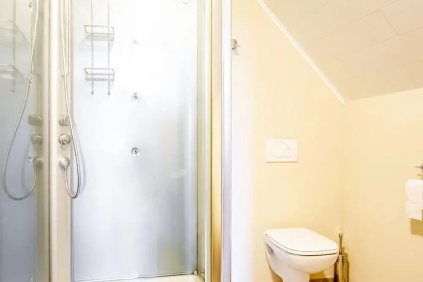 Home in a Rural Setting With a Wonderfully Garden