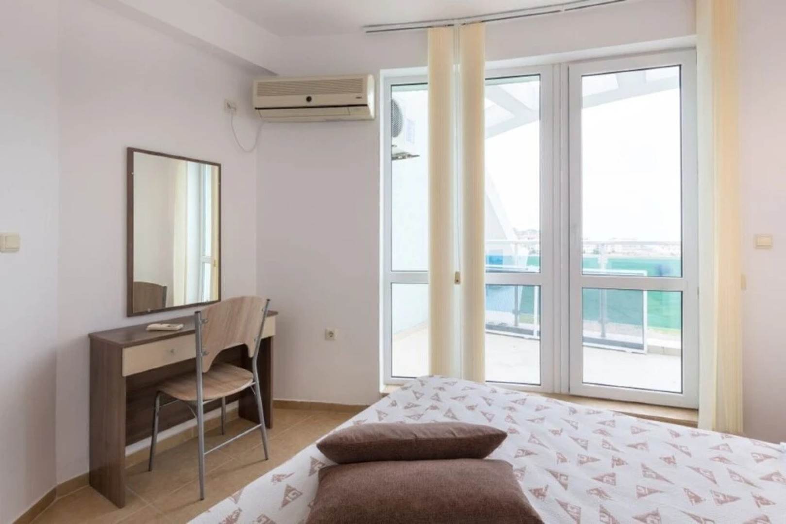 Spectacular Sea View 1-bed Apartment in Aheloy