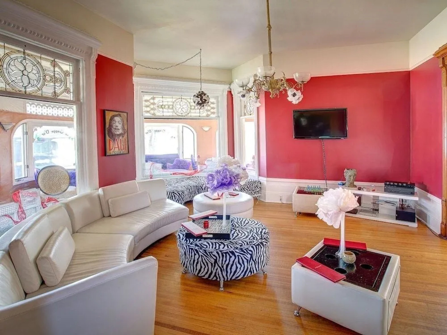 M&M Victorian Bed and Breakfast