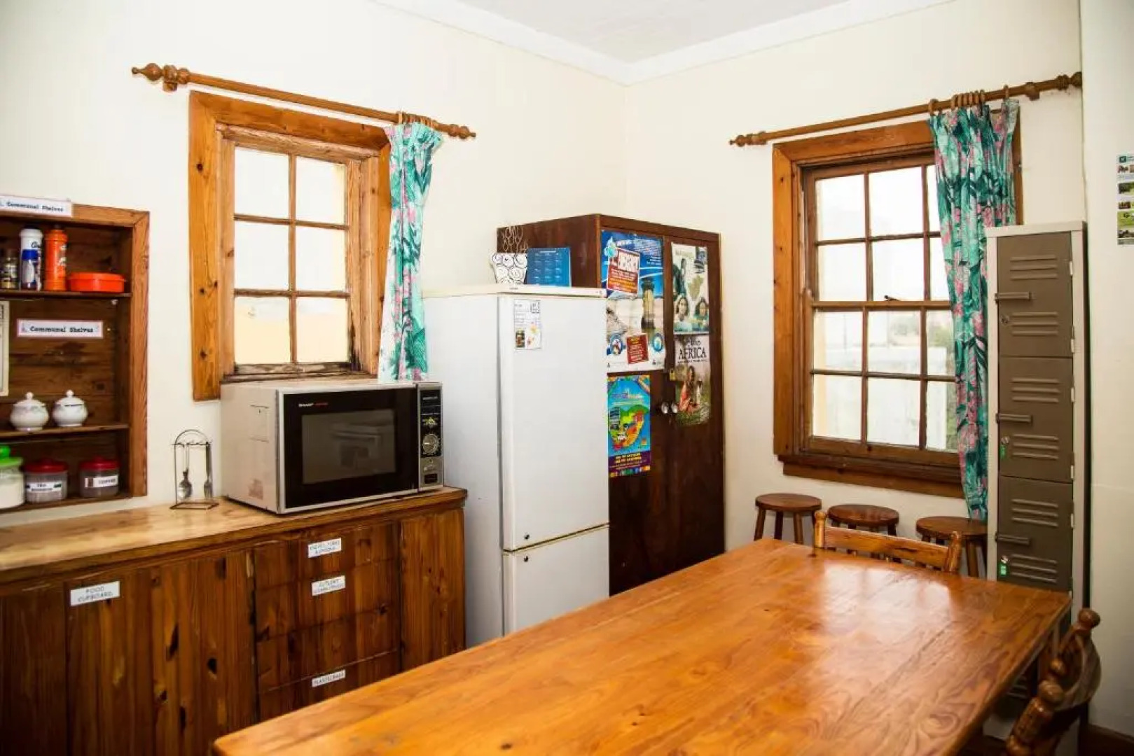 Jikeleza International Backpacker Lodge