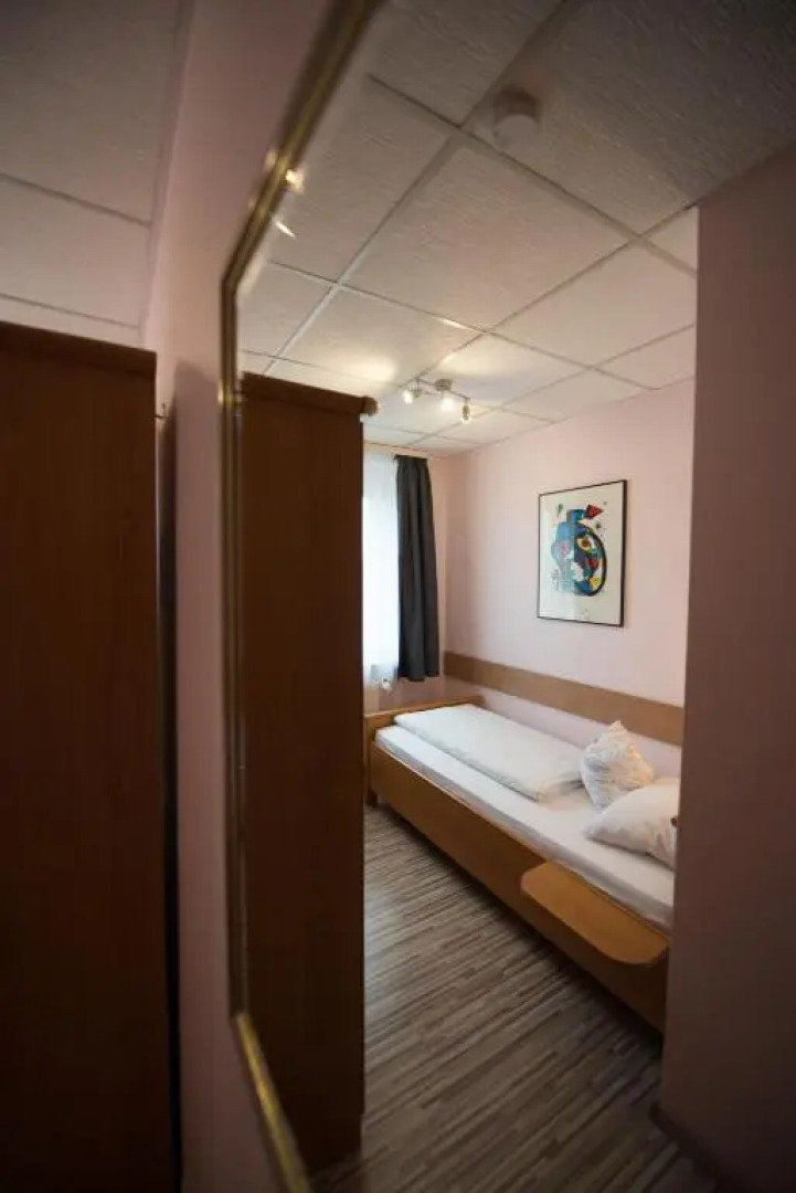 Rheinauer Hof - Das Hotel am Riedweg