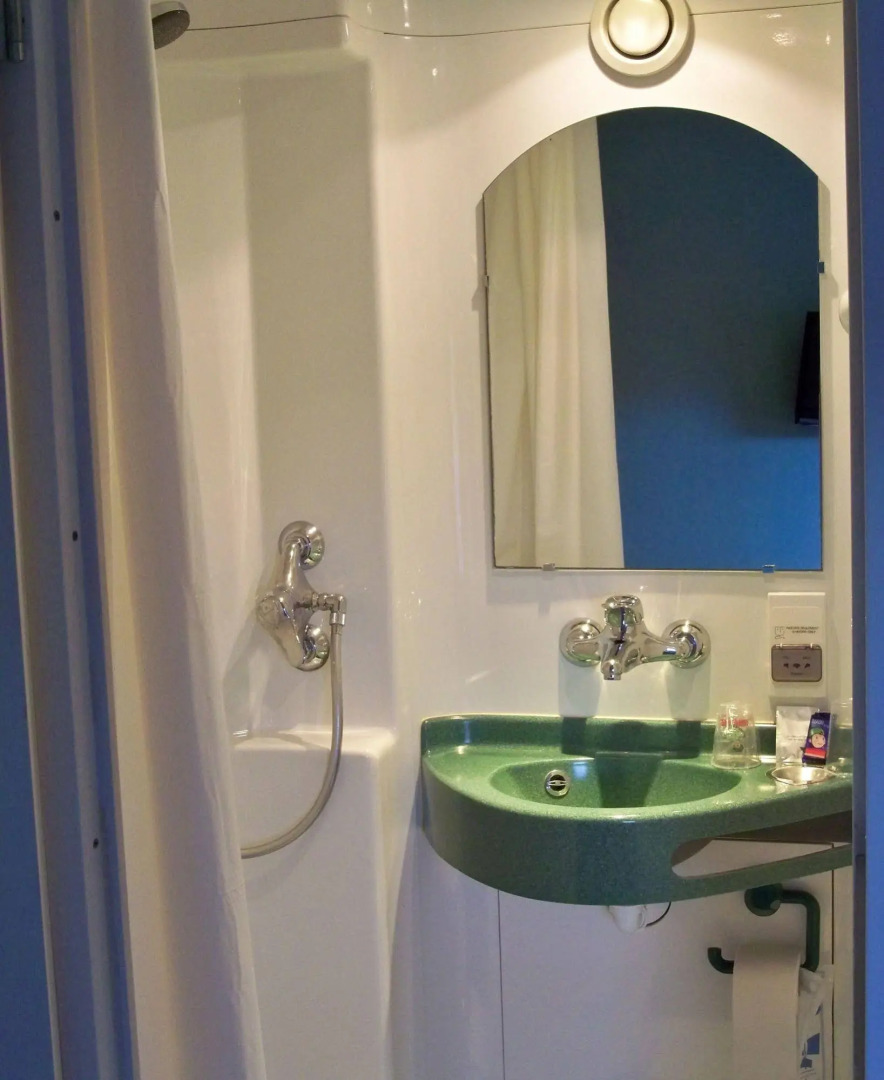 Fasthotel Lille Aéroport Lesquin