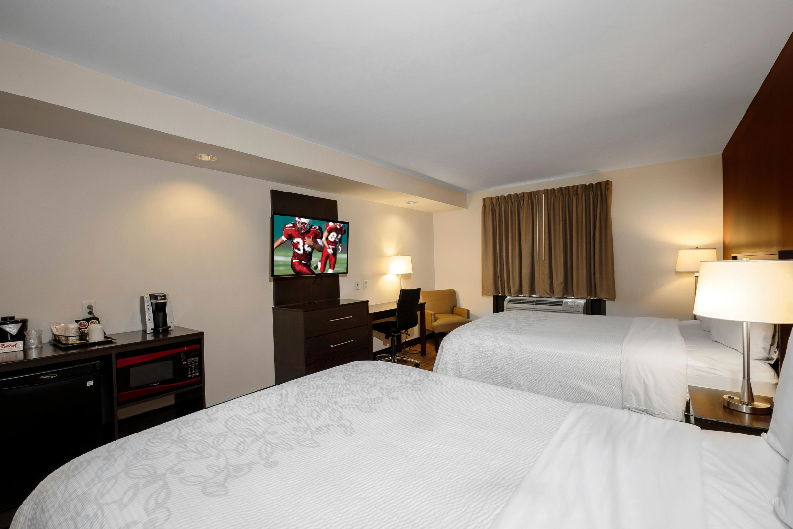 Red Roof Inn PLUS+ & Suites Malone