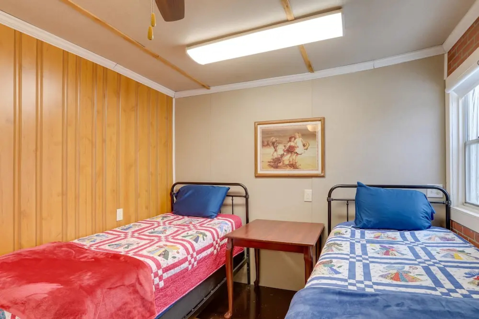 Historic Hardy Home w/ Game Room on Main Street