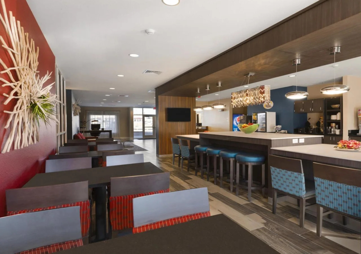 Super 8 Bismarck North