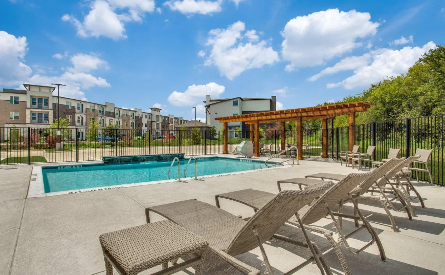 Holiday Inn Express & Suites Denton South by IHG