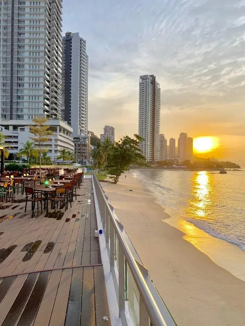 Hompton by the Beach Penang