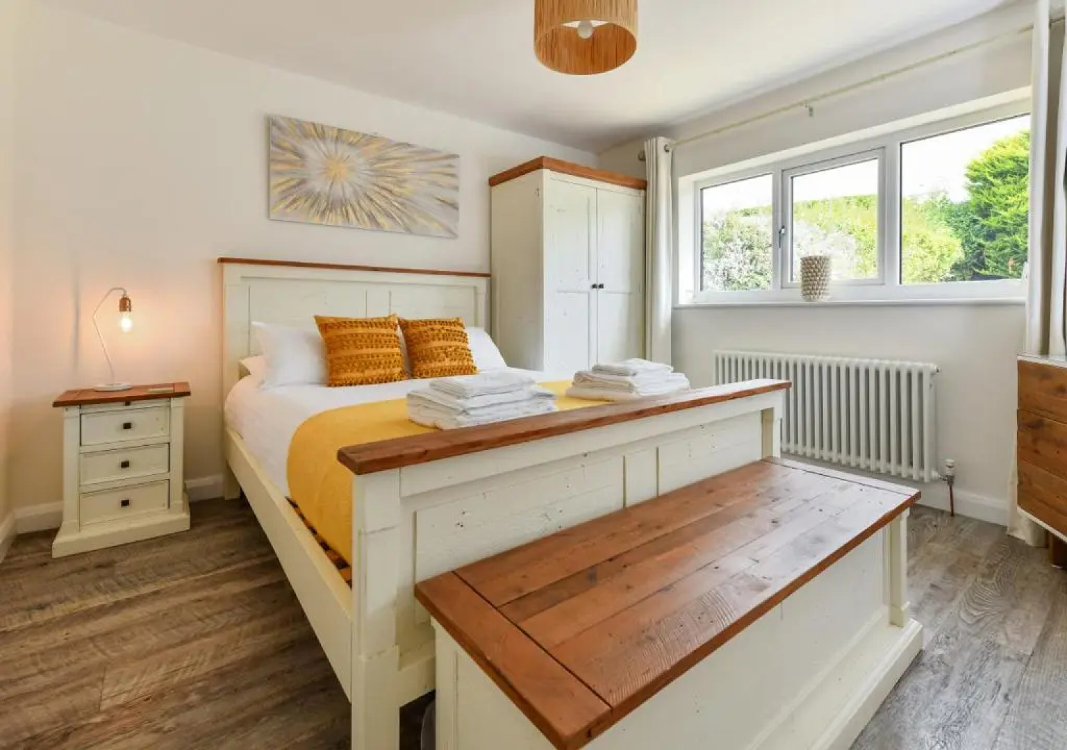 Bryn Rhosyn, 10 Cae Du