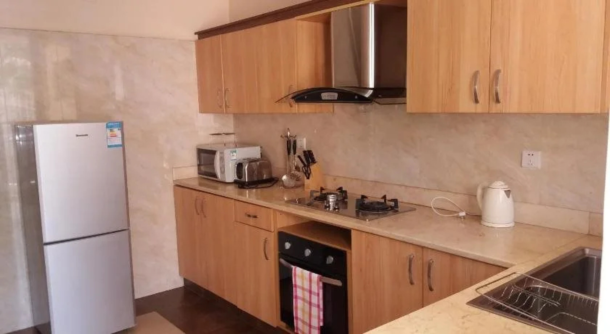 Rohi Apartment Hotel