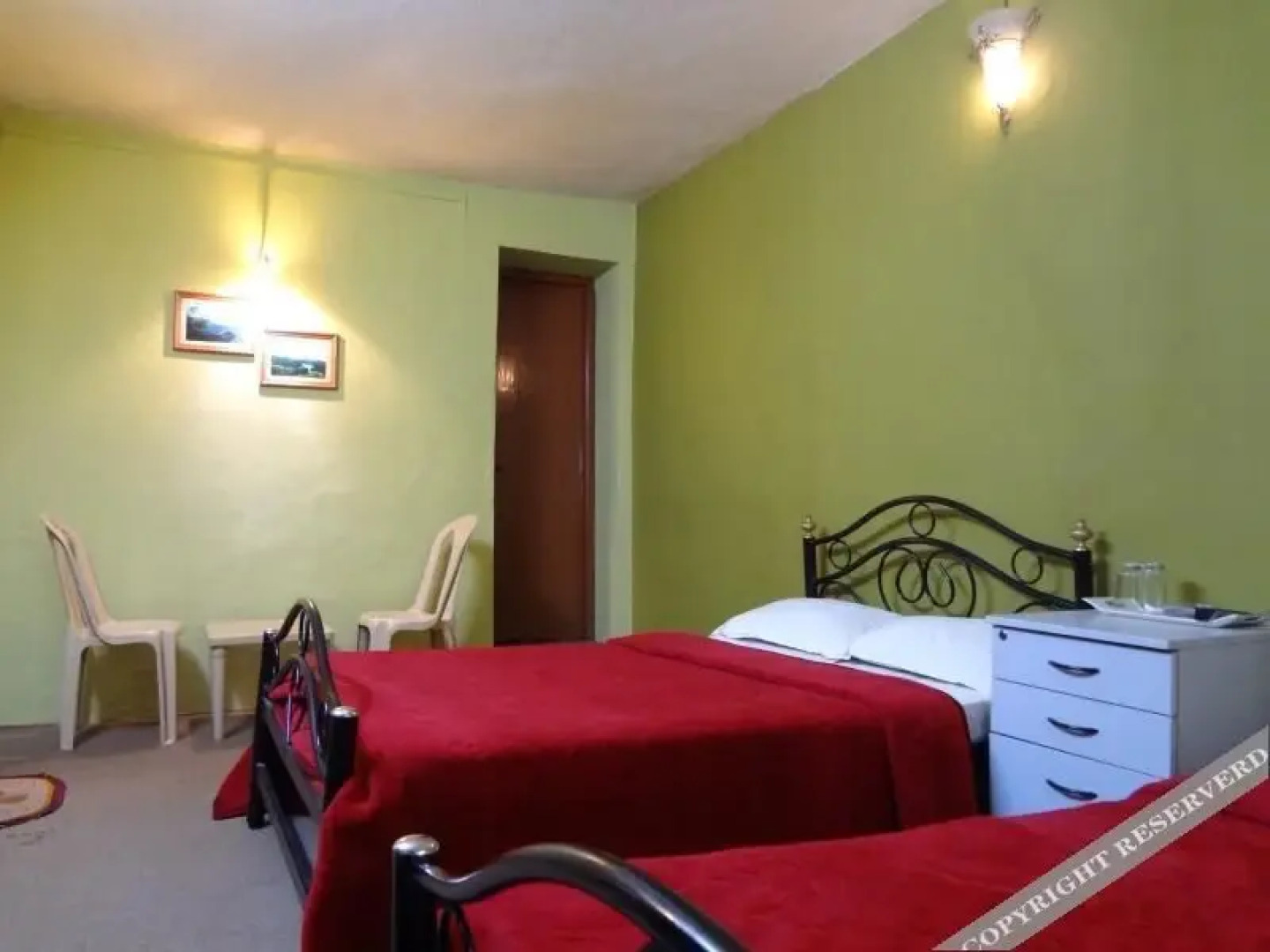 Royale Holidays Hotel