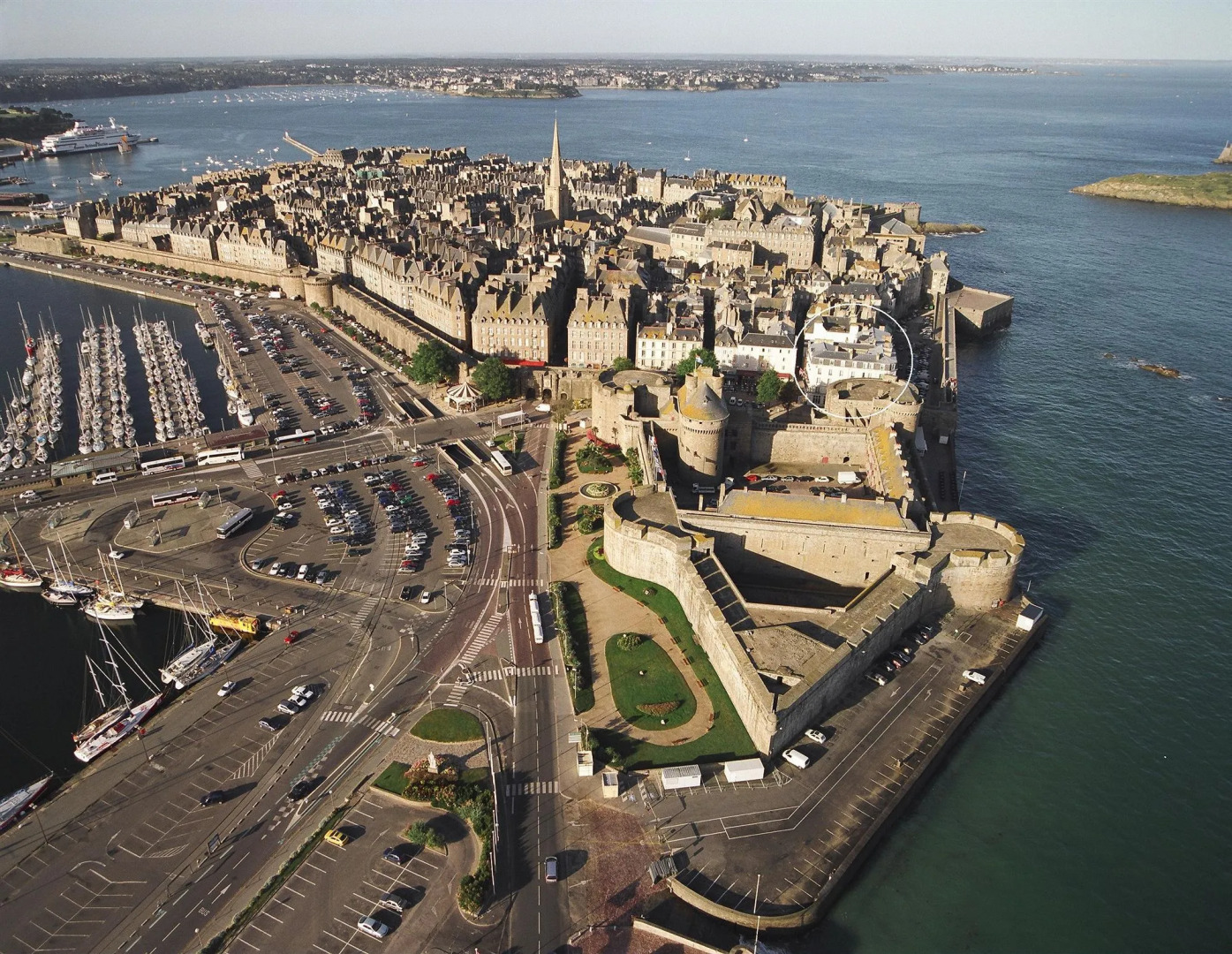 Hôtel France et Chateaubriand