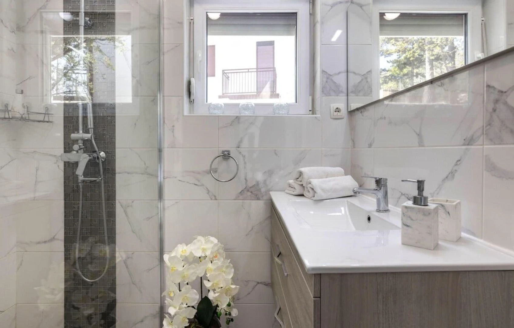 Amazing Home in Dramalj With Wifi and 2 Bedrooms