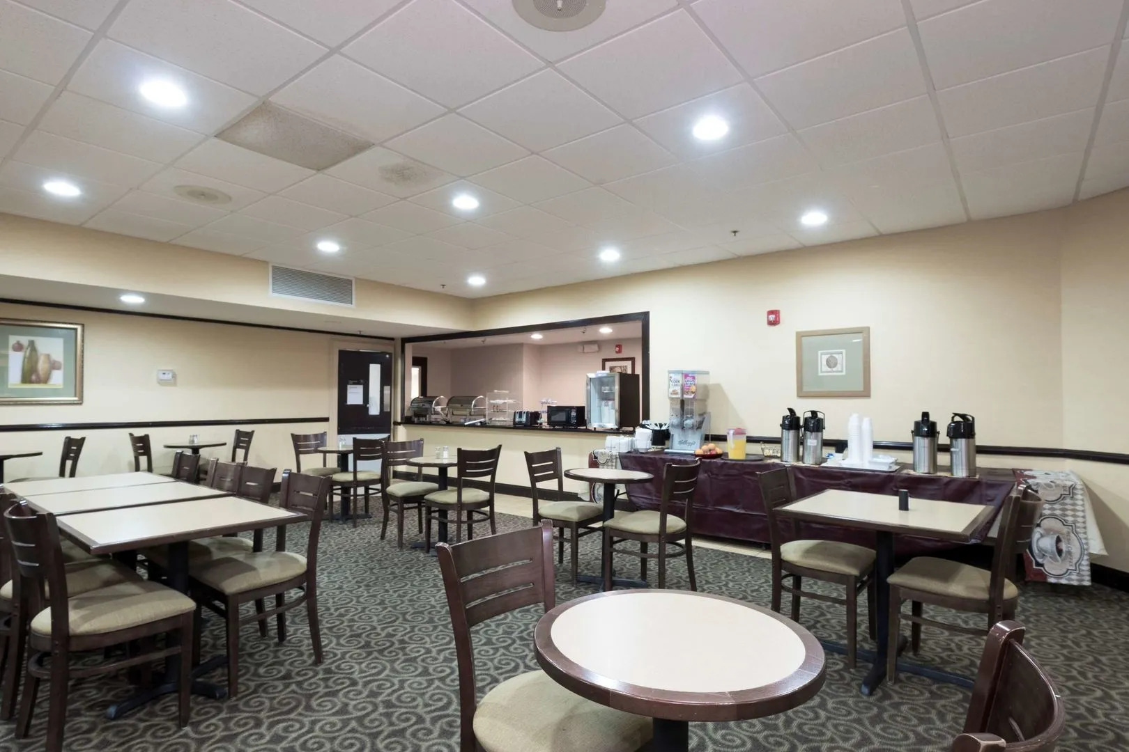 OYO Hotel Phenix City Central