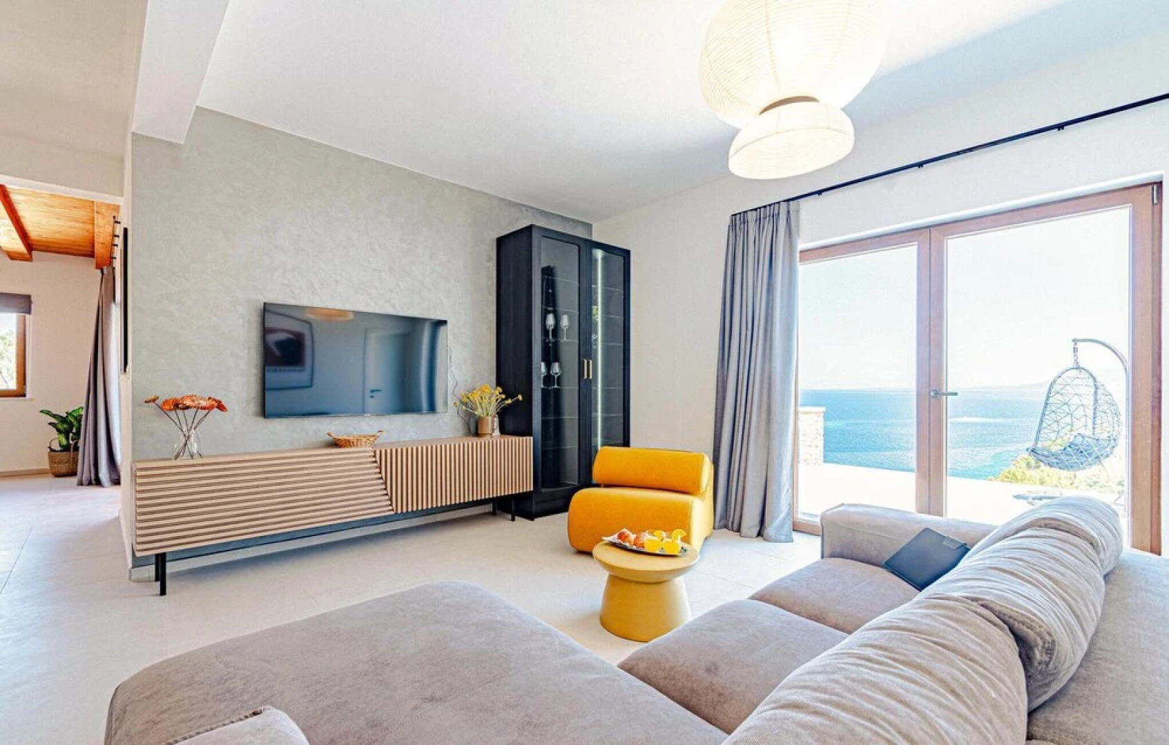 Stunning Home in Blato With Jacuzzi, 3 Bedrooms and Private Swimming Pool