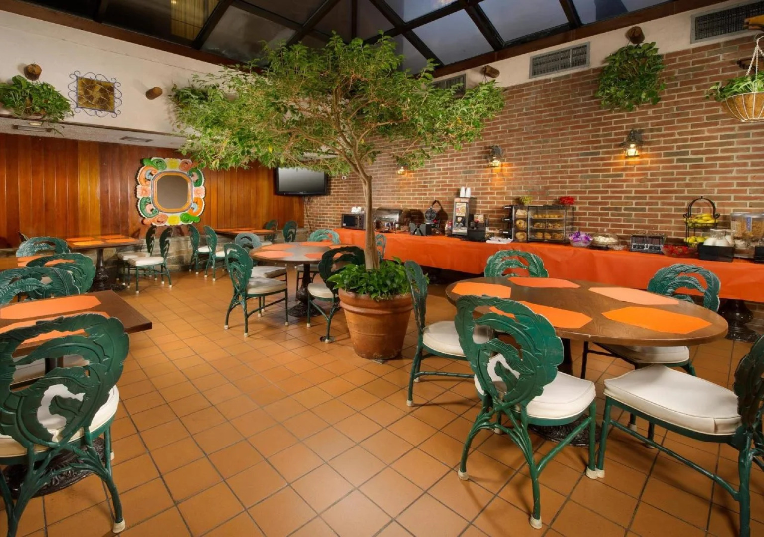 American Inn Of Bethesda