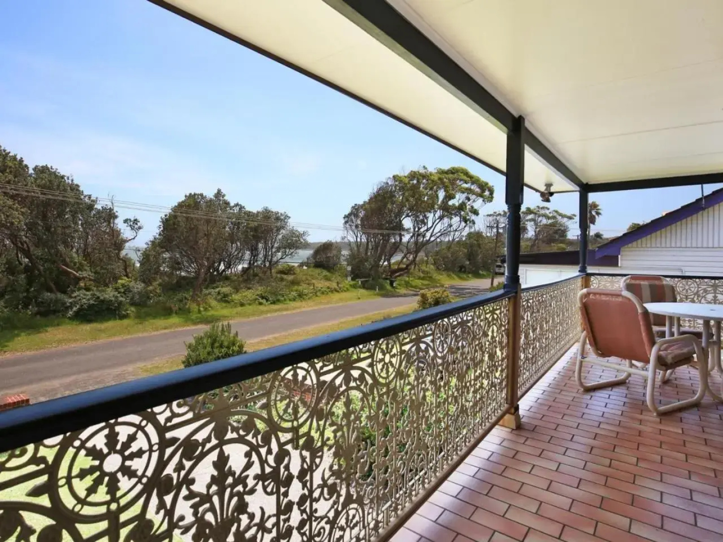 The Crescent - Pet Friendly - 1 Min To Beach