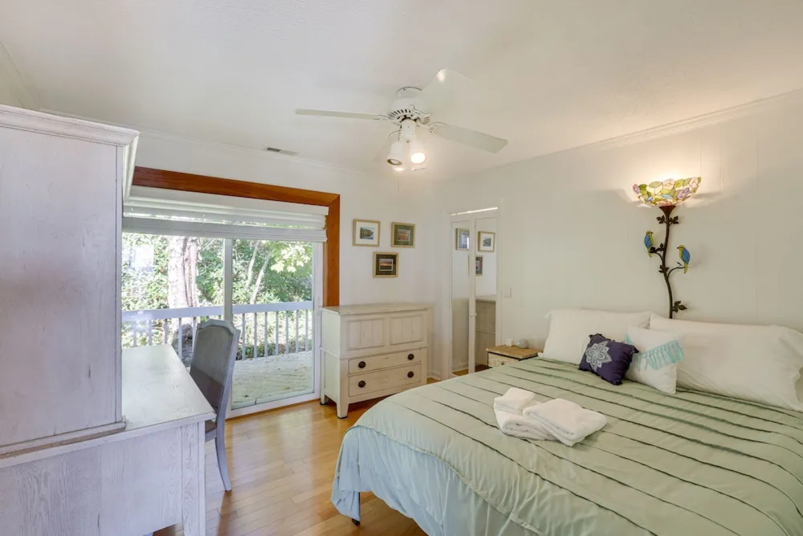 Blowing Rock Home w/ Hot Tub & Mountain-view Deck!