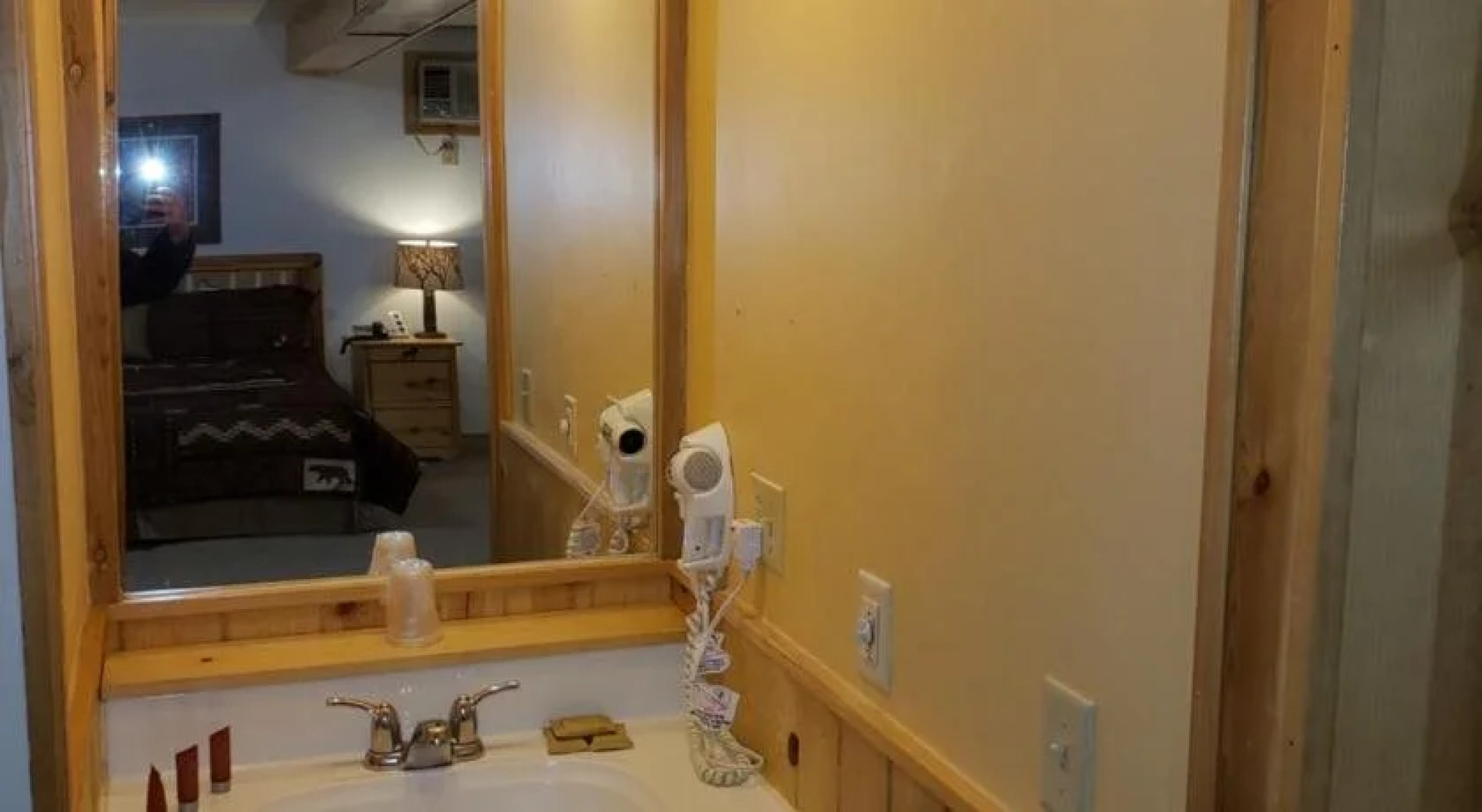 The Willard Munger Inn