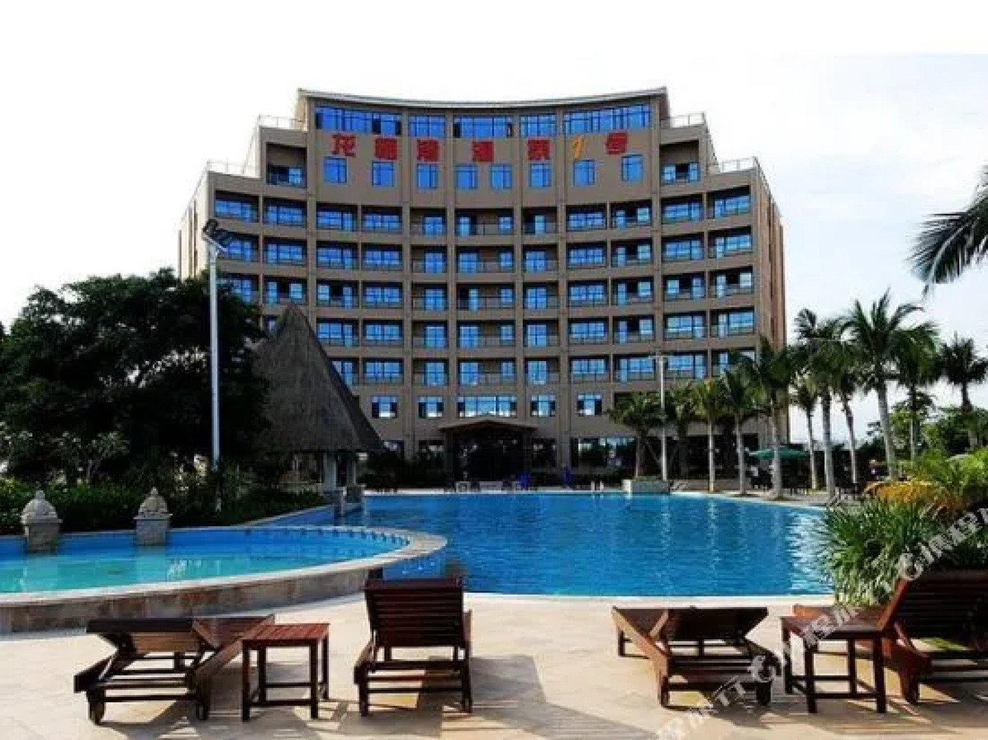 Longqiwan Hot Spring No. 1 Hotel