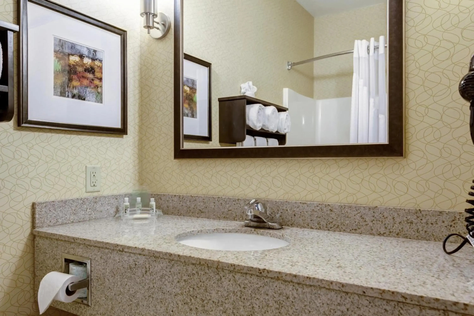 Holiday Inn Express & Suites Sikeston Southwest by IHG