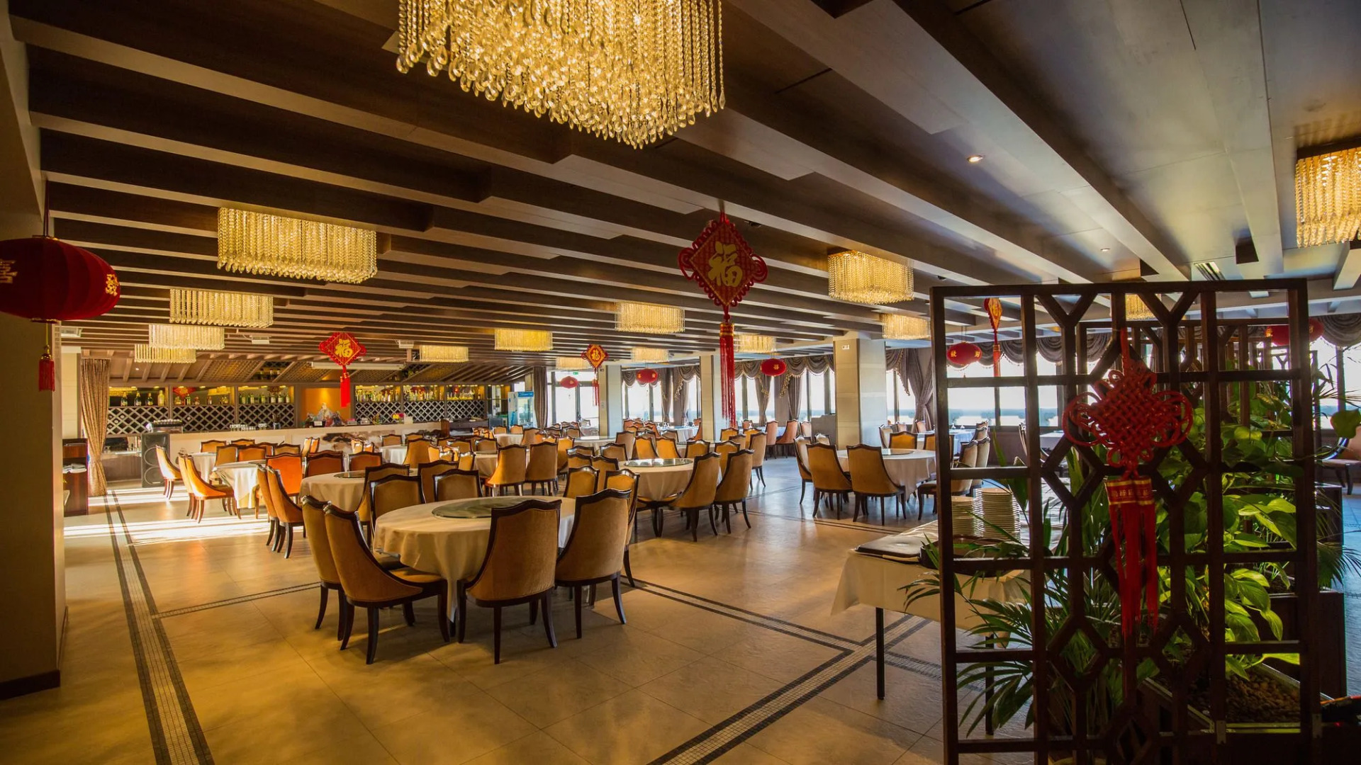 Huatian Chinagora Hotel