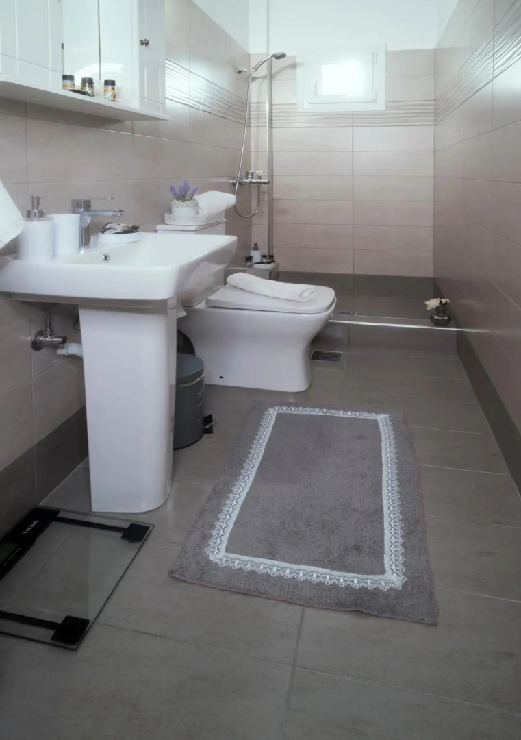 Mary's Dreamy Maisonette