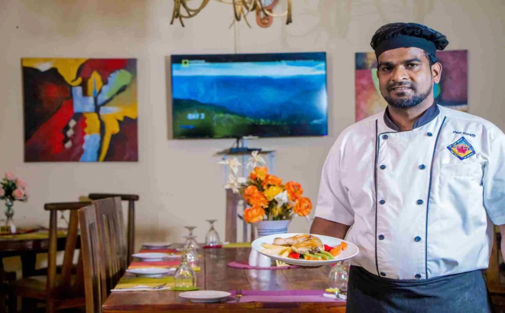 Hill Cool Hotel & Restaurant