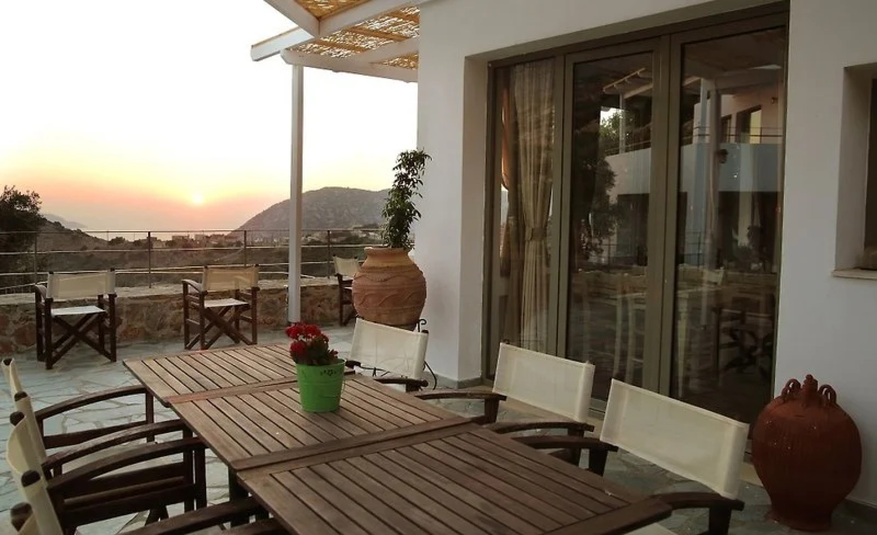 Mourtzanakis Residence