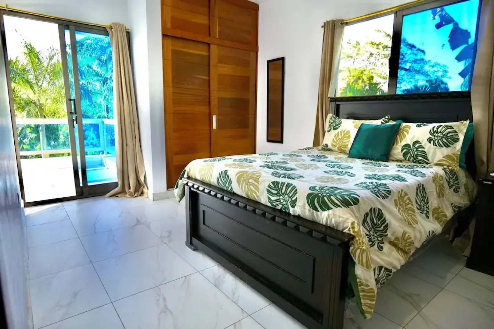 Villa Pravda Guerra 4BR 6BDS 12PAX