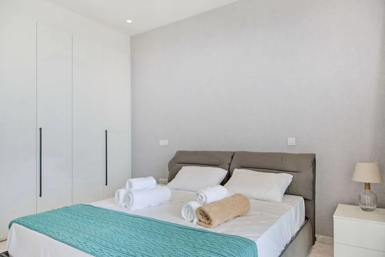 Sea Pearl Beachfront Elite Residences