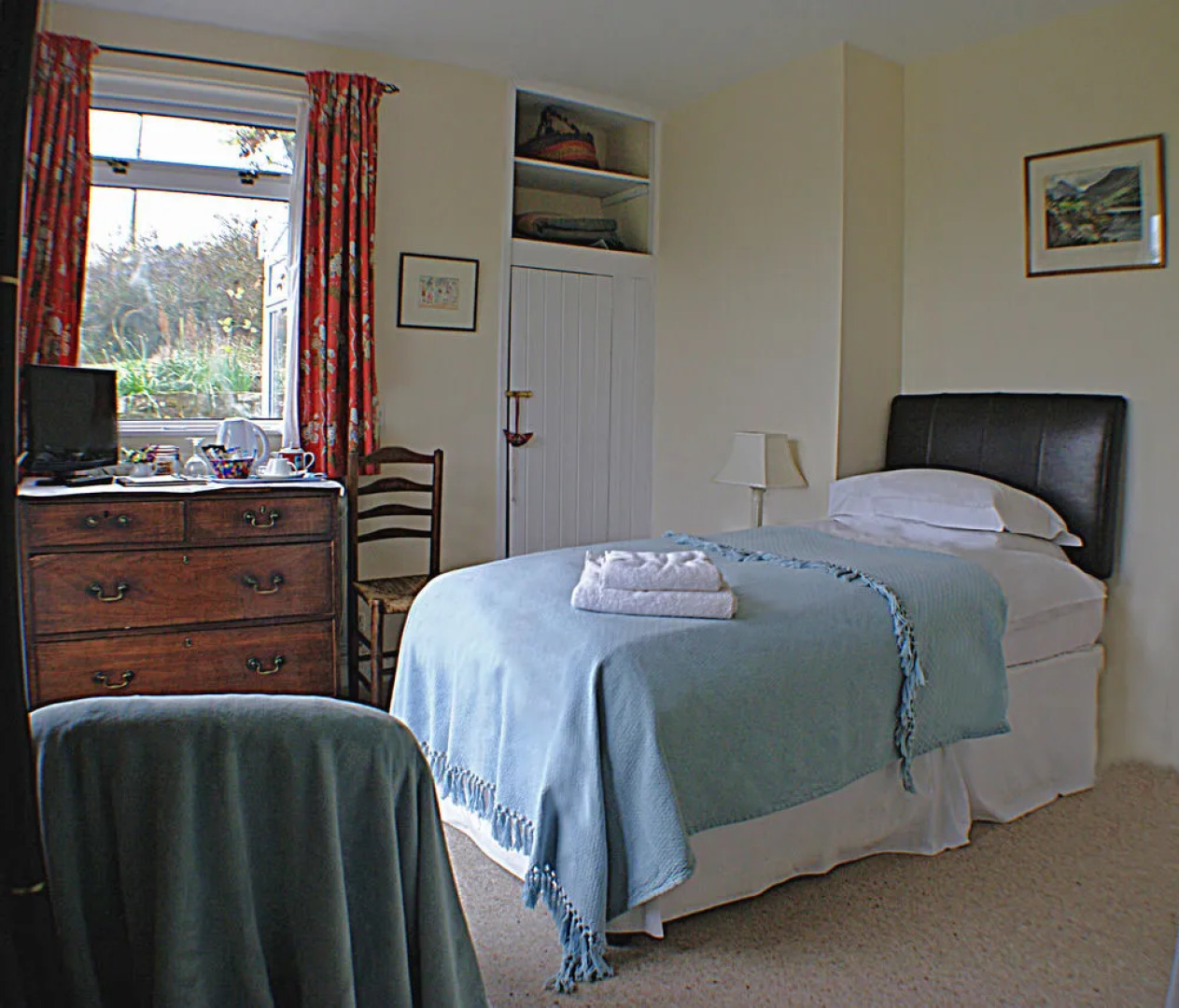 Howden House Bed and Breakfast