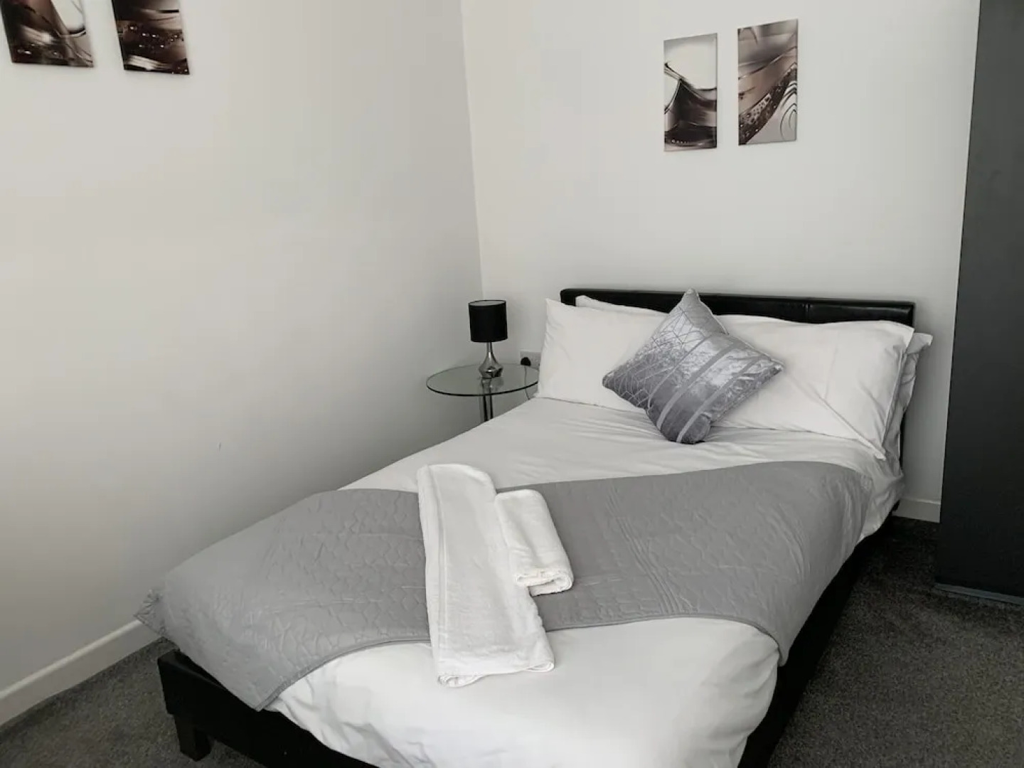 Beautiful 3-bed House in Wolverhampton