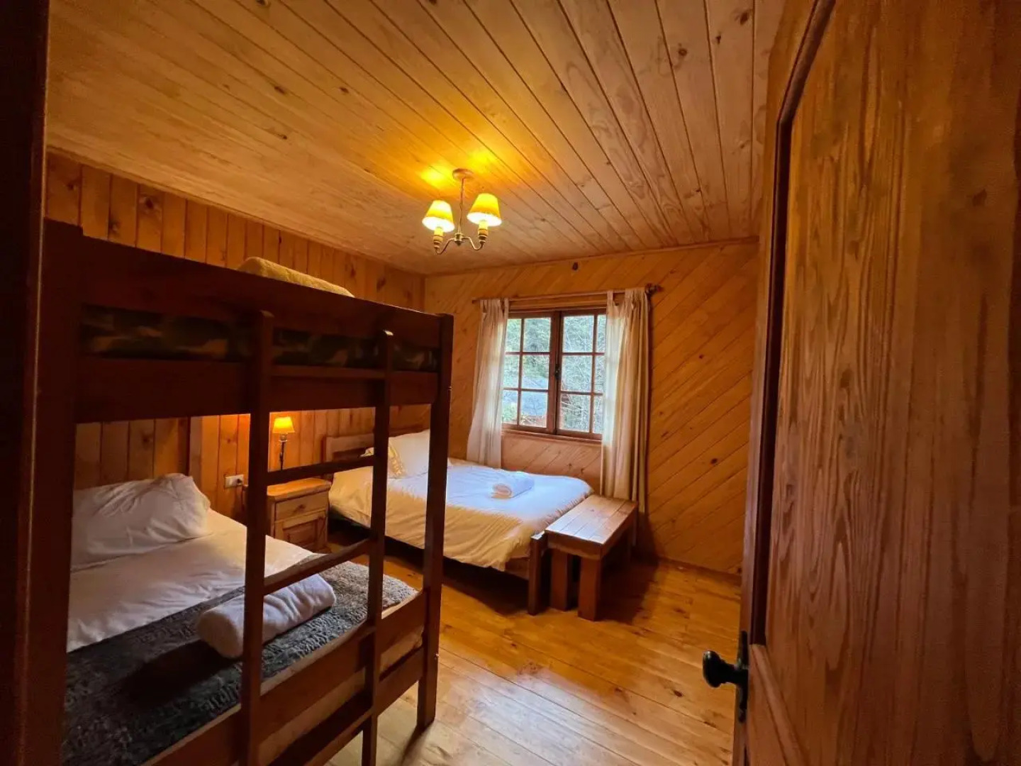 Patagonia Baker Lodge