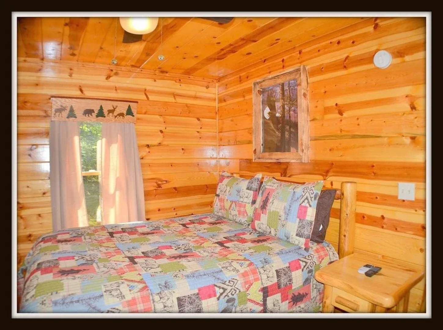 Little Sugar Camp 3 Bedroom Cabin by RedAwning