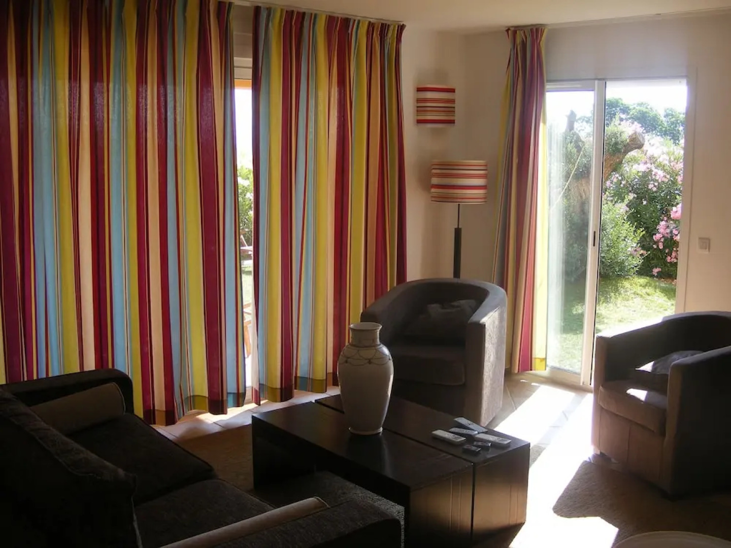 ESTIVEL - Villas Green Bastide