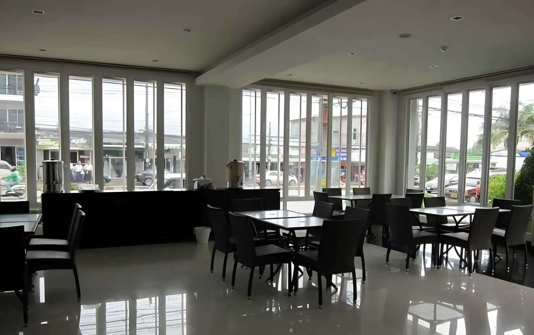 The White Pearl Hotel