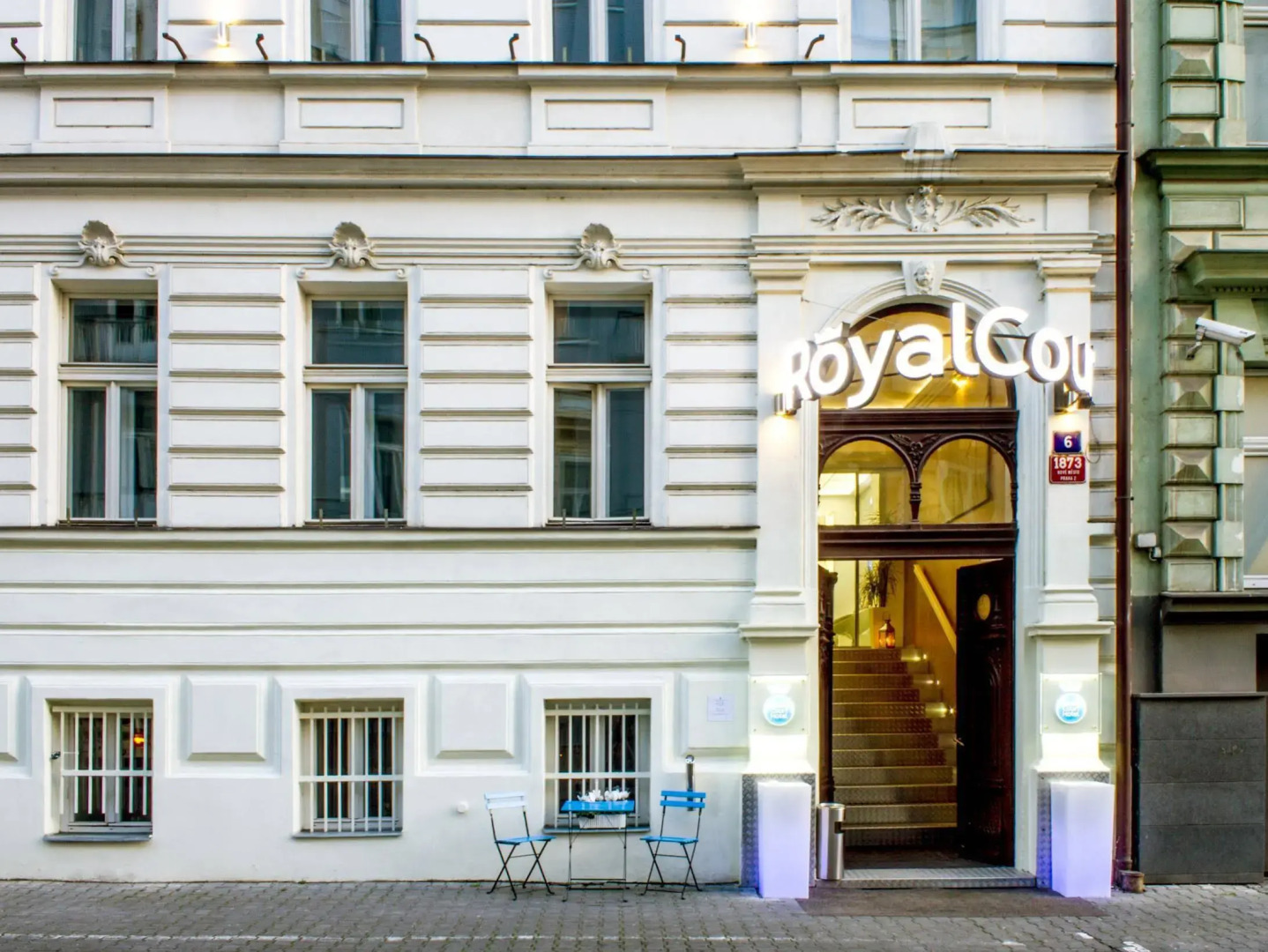 Royal Court Hotel