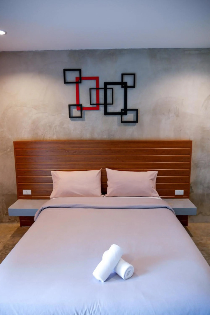 B3 Hotel