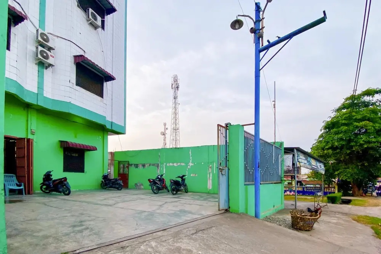 RedDoorz @ Star Hill Inn Syariah Tebing Tinggi