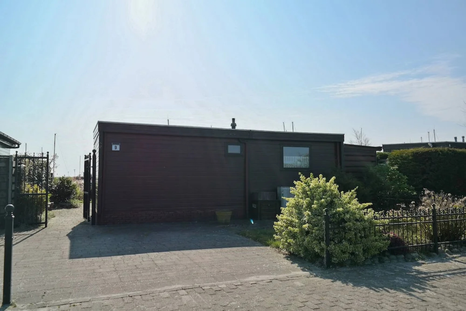 4pers - House w Sauna, Winter Garden & Fishing Pier in Front of the Lauwersmeer