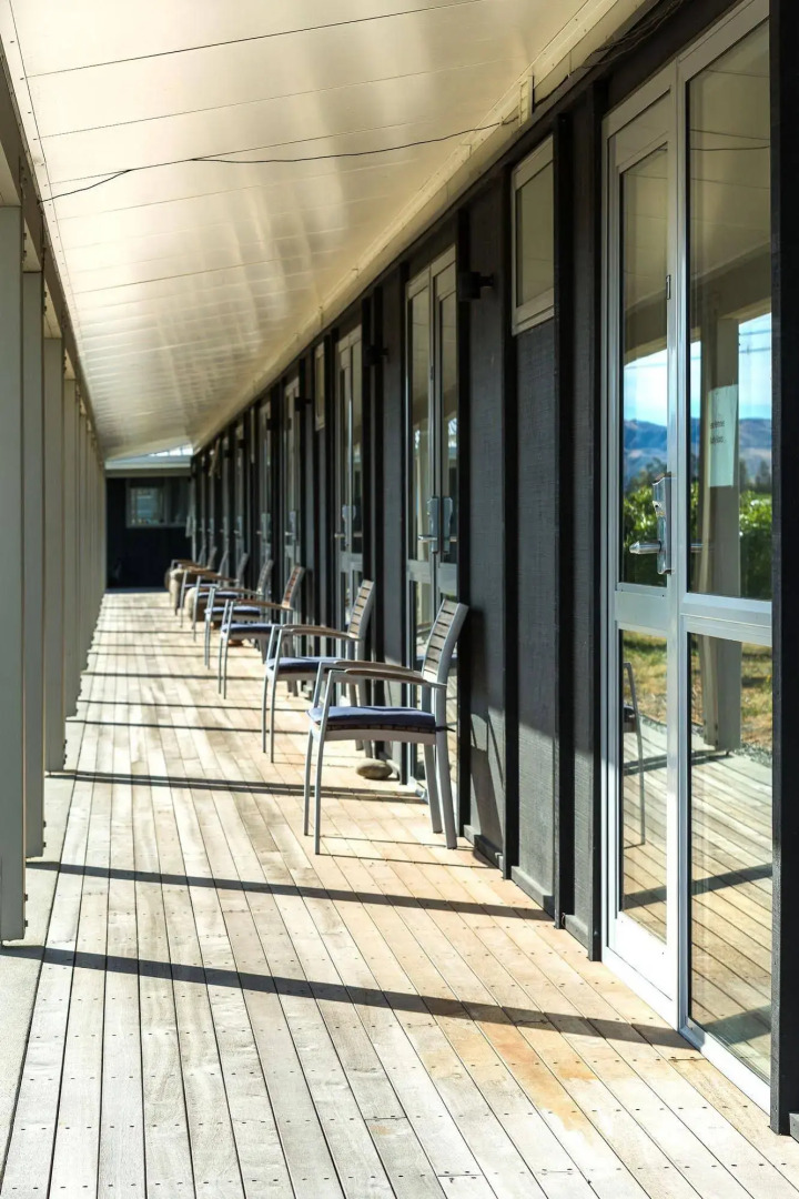 Riverlands Roadhouse Motel