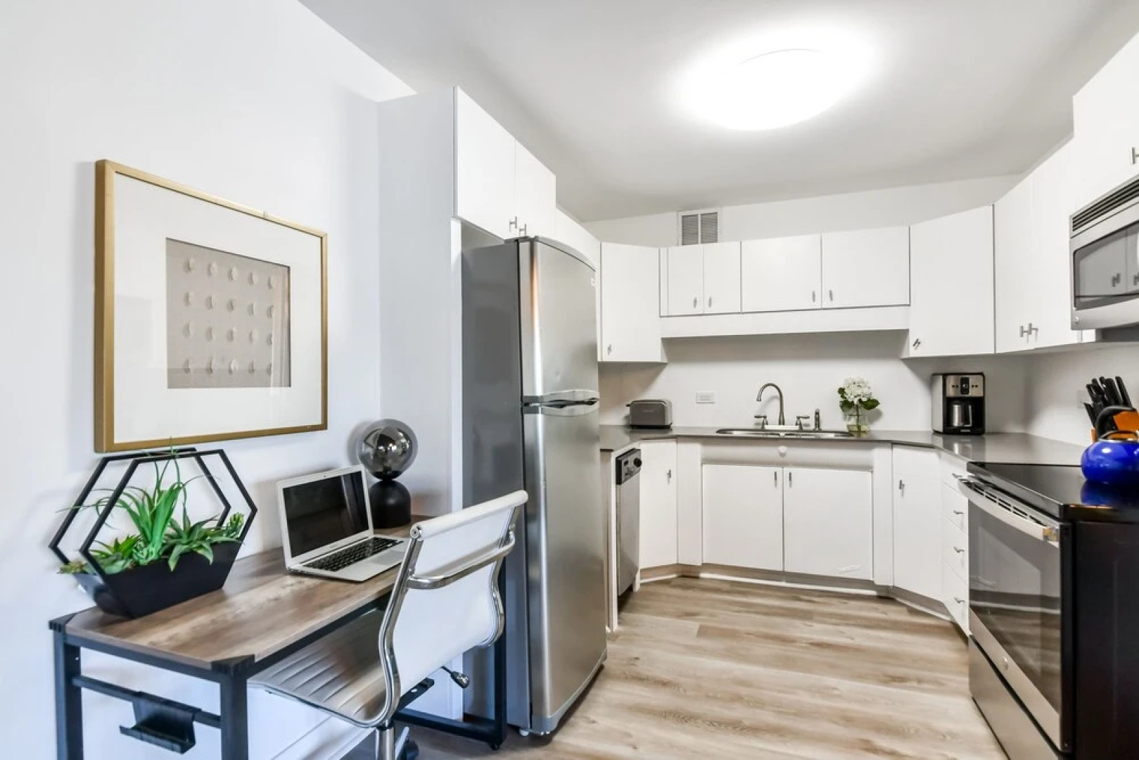 Chic Collection by Nohotel on PTree Road