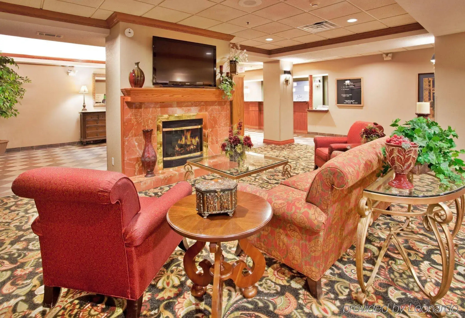 Holiday Inn Express Hotel & Suites Columbus by IHG