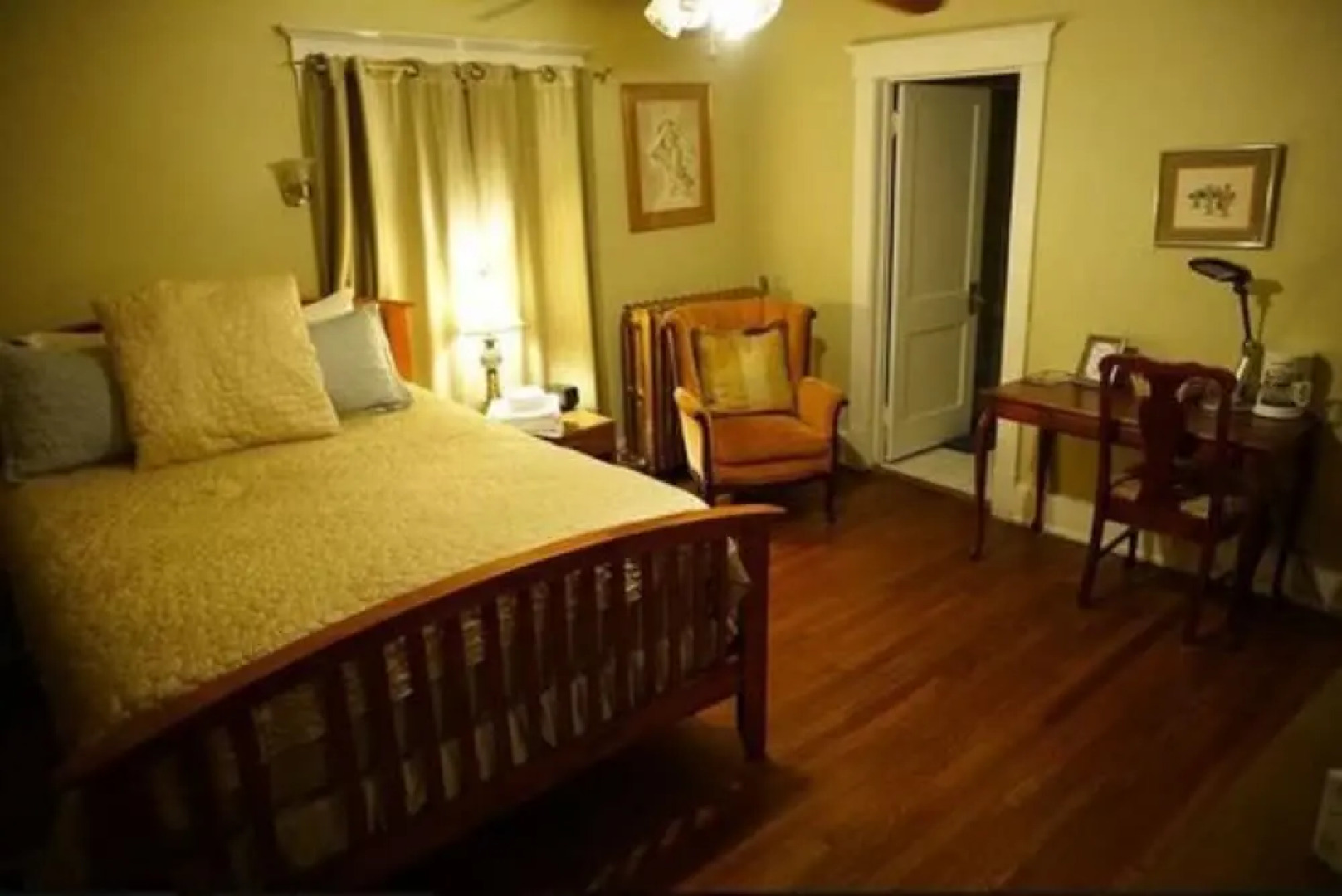 University Circle Bed and Breakfast