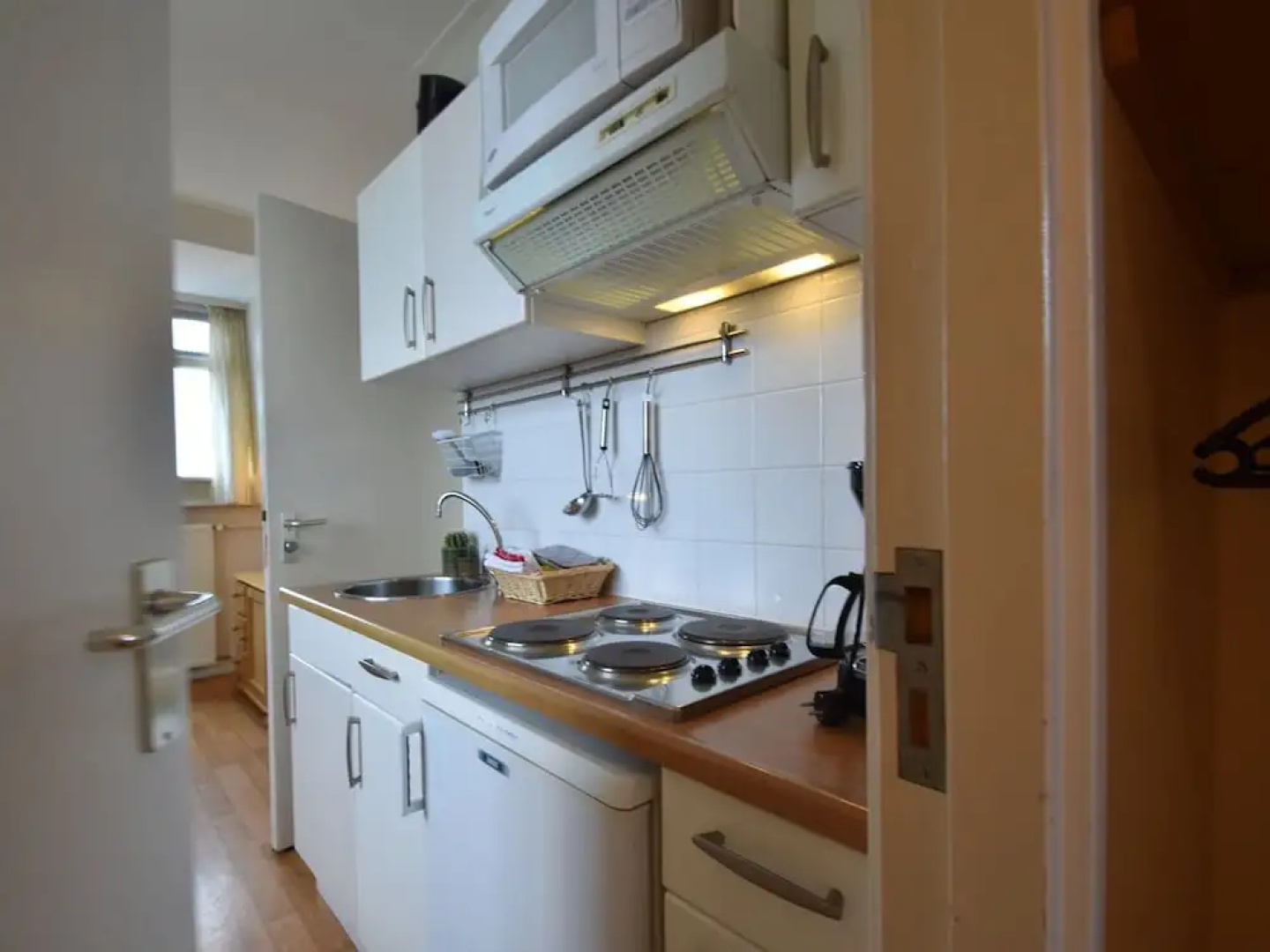 Apartment in Bergen aan Zee Near the Beach