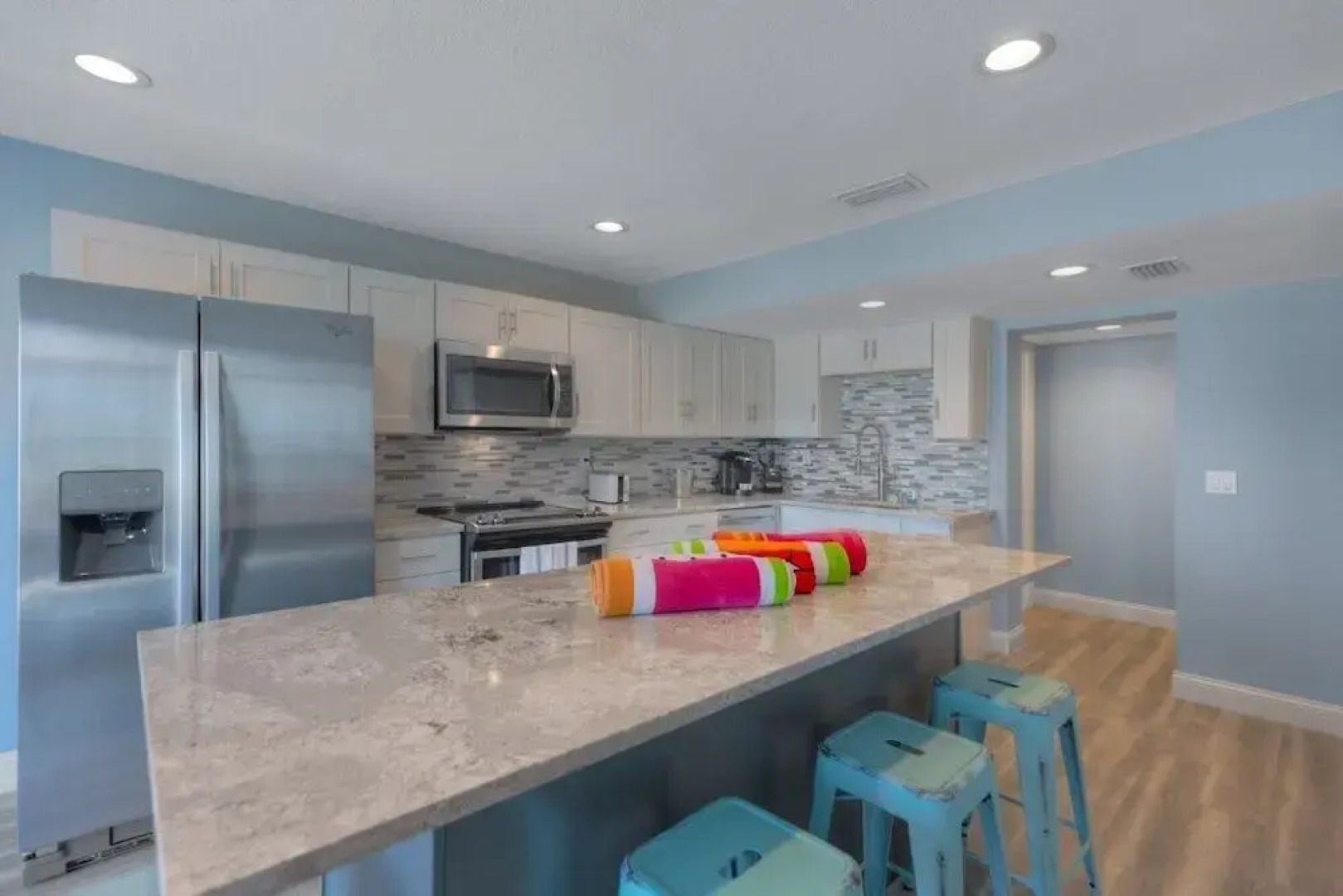 Sea La Vie Beach Oceanfront Patio Pet Friendly