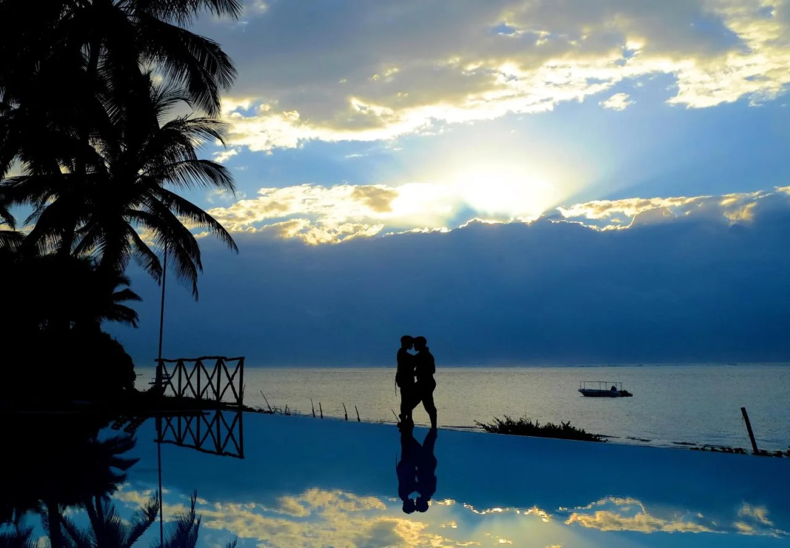 Voyager Beach Resort