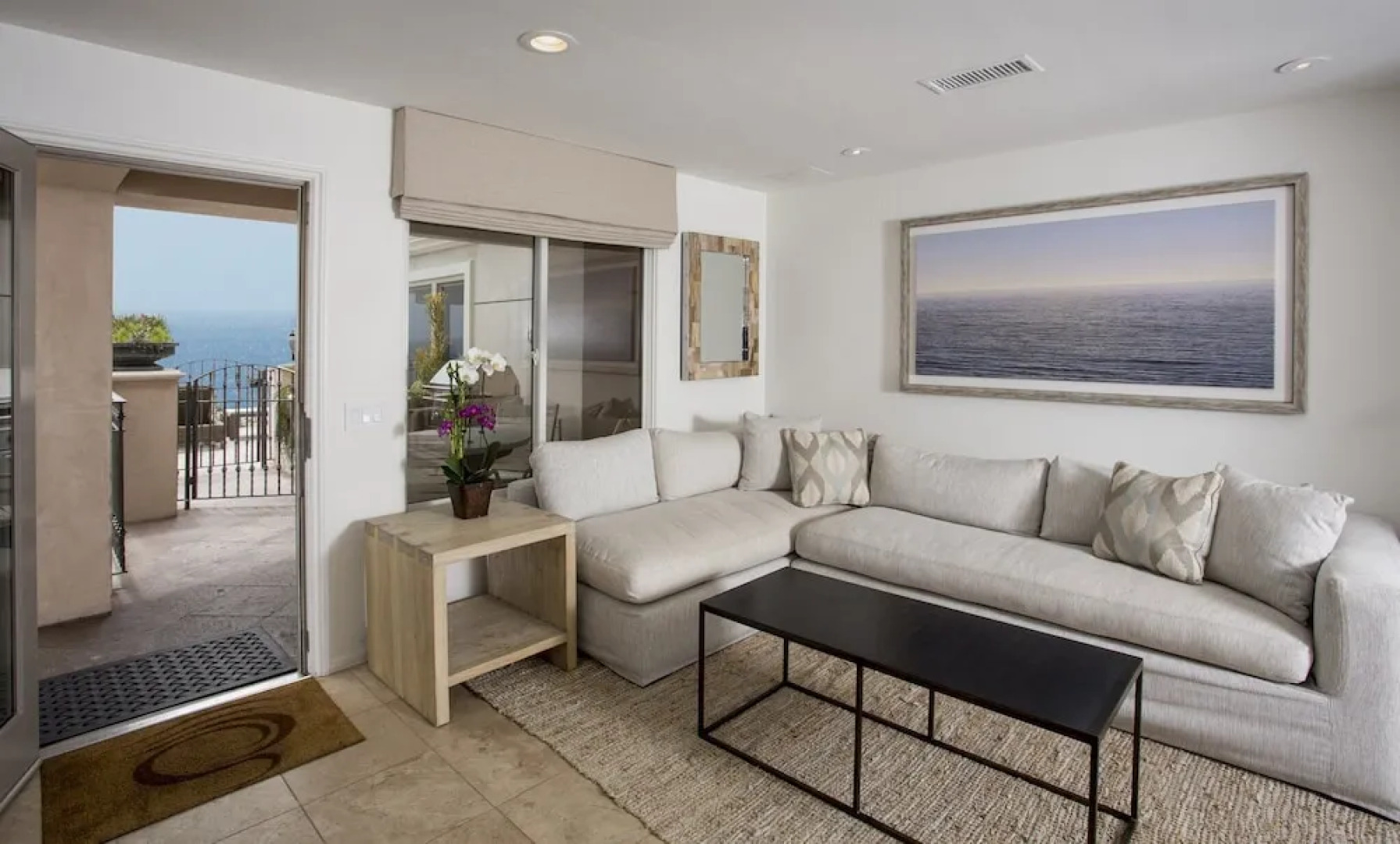 Sunset Cove Villas in Laguna Beach