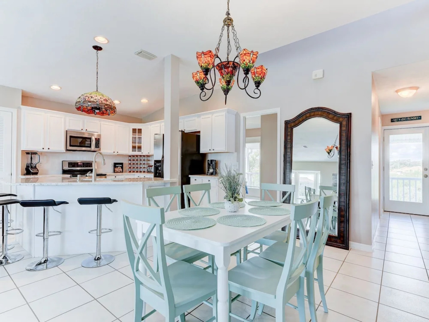 Sea Forever Upper Level by Vtrips