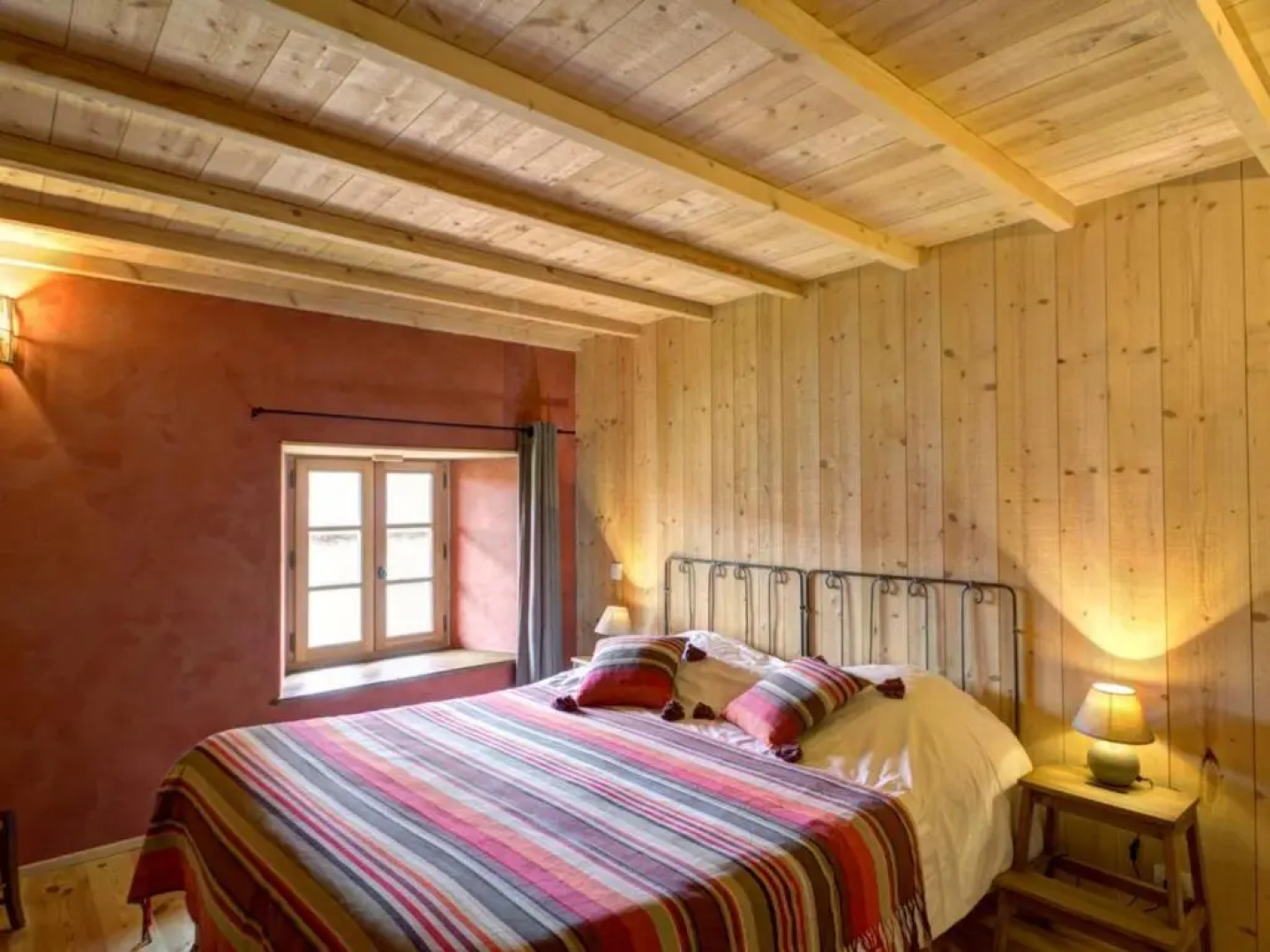 Gîte Saint-Just-la-Pendue, 3 pièces, 4 personnes - FR-1-496-51